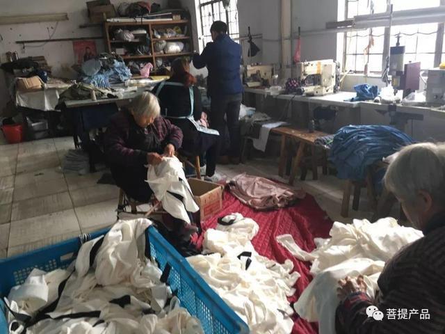 真正的產品人，要懂3個敬畏 以服裝服飾出租業為例